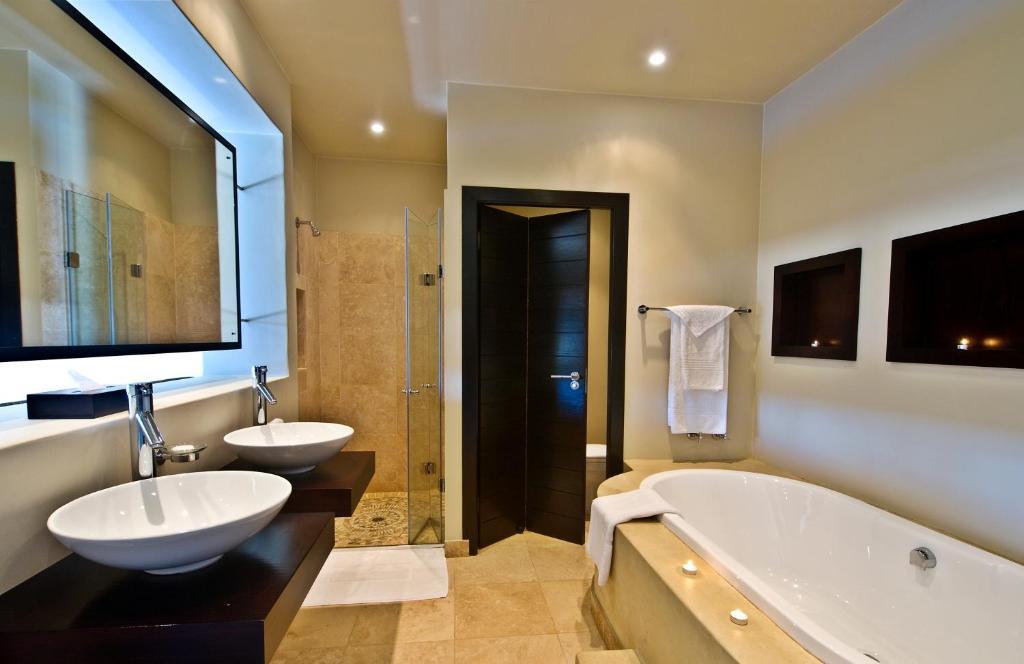 Lodge On The Lake And Wellness Spa Wildernis Zimmer foto